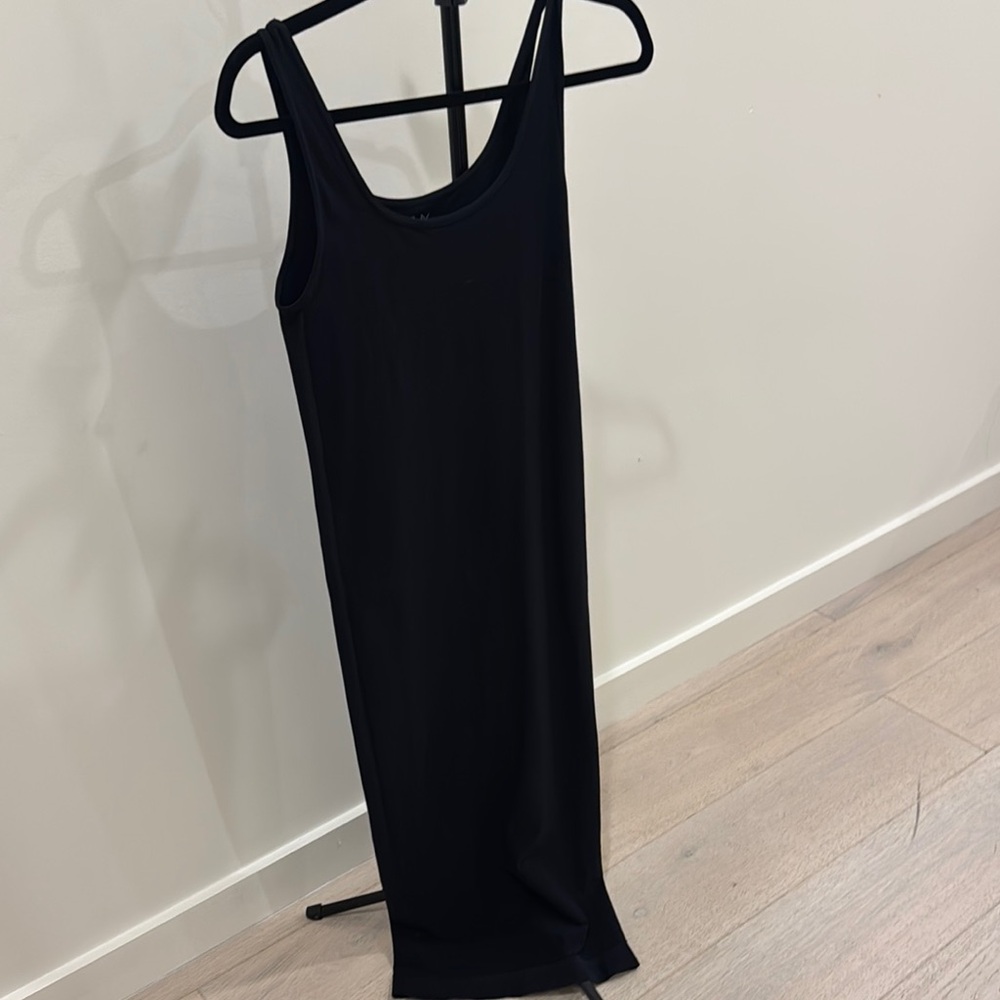 Comfy Black Sleeveless Dress